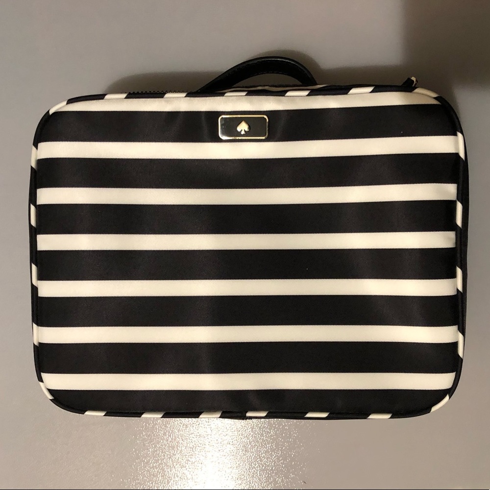 Kate Spade toiletry bag